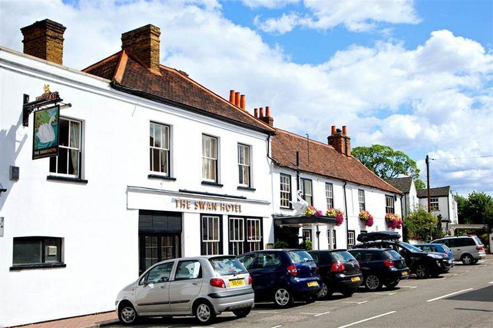 The Swan Hotel Staines-upon-Thames Exterior photo