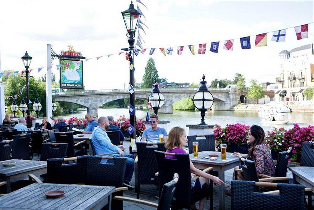 The Swan Hotel Staines-upon-Thames Exterior photo